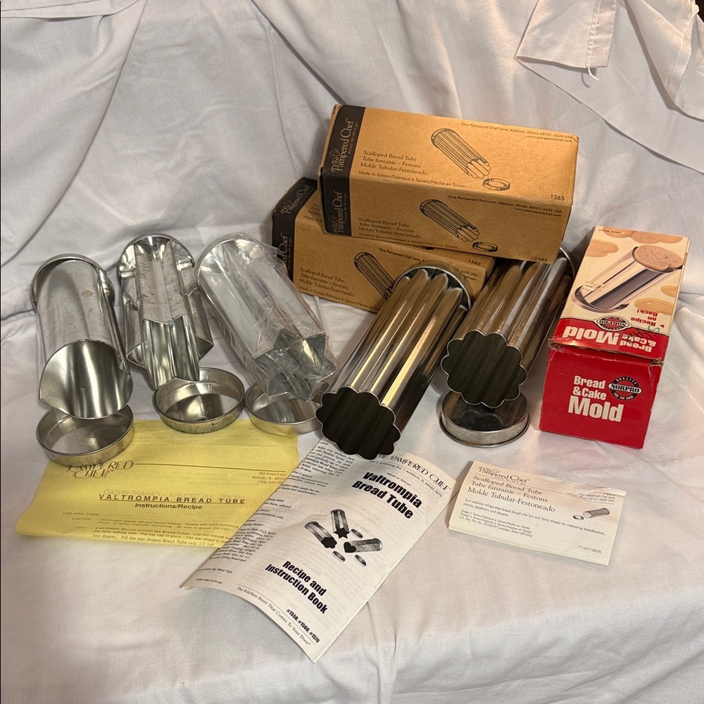 Pampered Chef Silver Bread Tube Collection